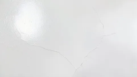 Gąbkowanie tynku po jakim czasie